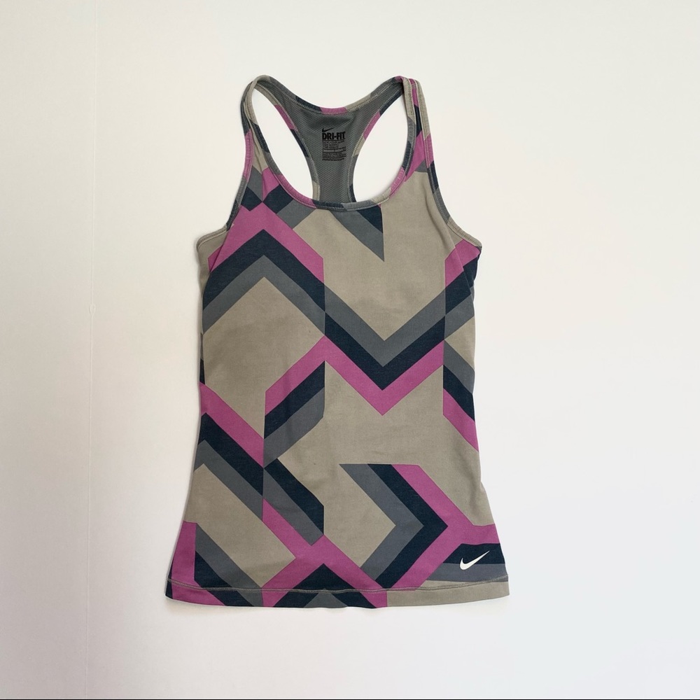 Nike Women’s Dry Fit Tank: size small